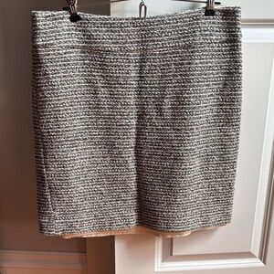 Banana Republic Gray Textured Pencil Skirt